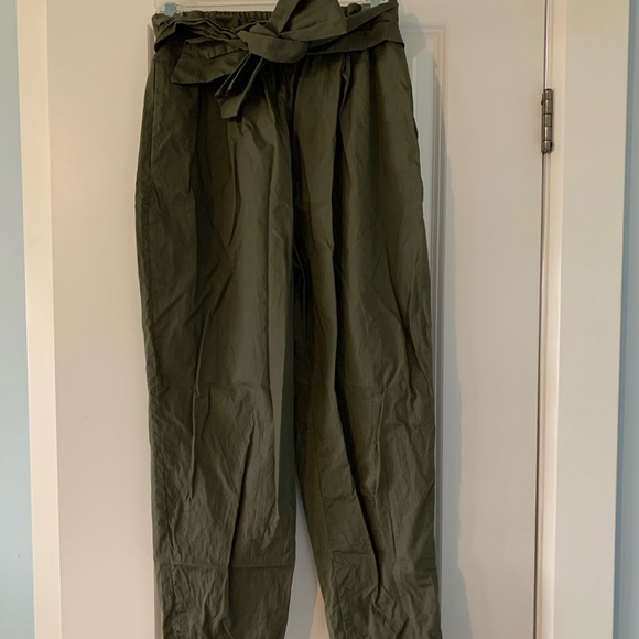 Zara paper bag pants - Picture 1 of 1